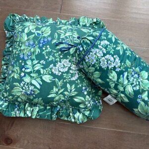 Vintage EUC Lot of 2 Laura Ashley Bramble Decorative Pillows